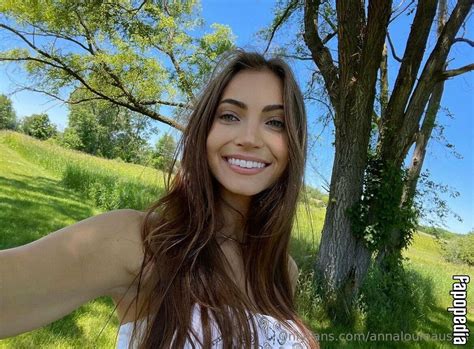 anna louise austin nude|Posts of annalouieaustin from OnlyFans .